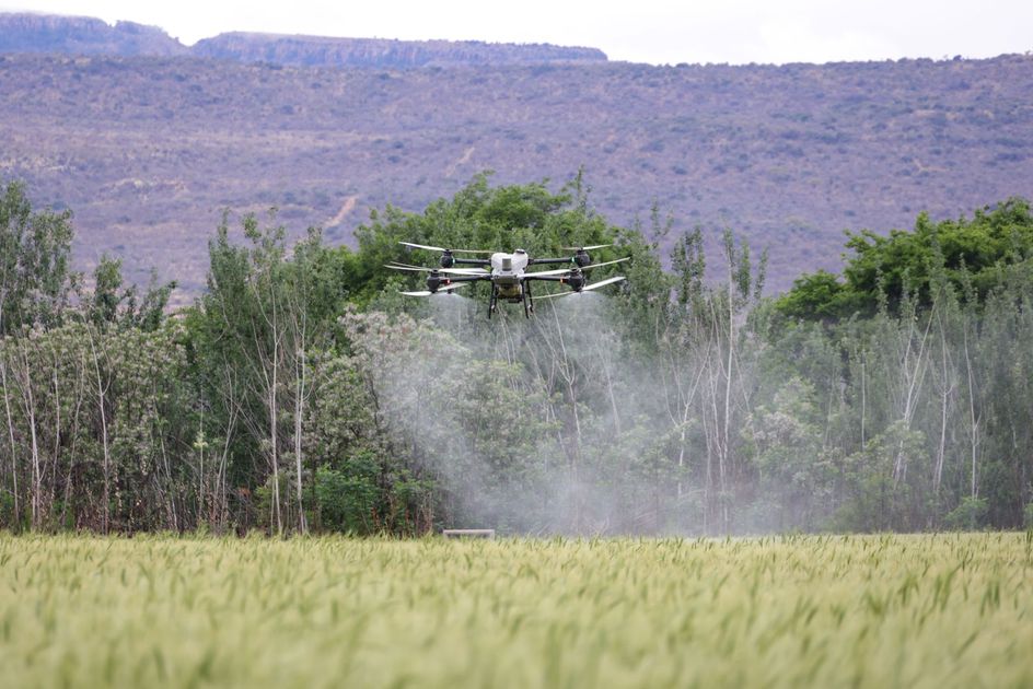 Jornadas de fumigación contra el dengue recorren los sectores de Durán