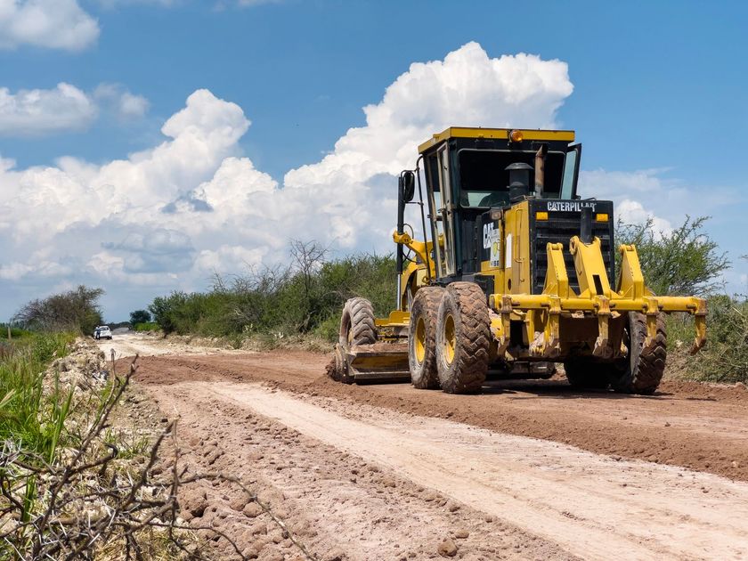 Rebacheo en Abel Gilbert y obras en Sibambe: el plan vial del Municipio de Durán