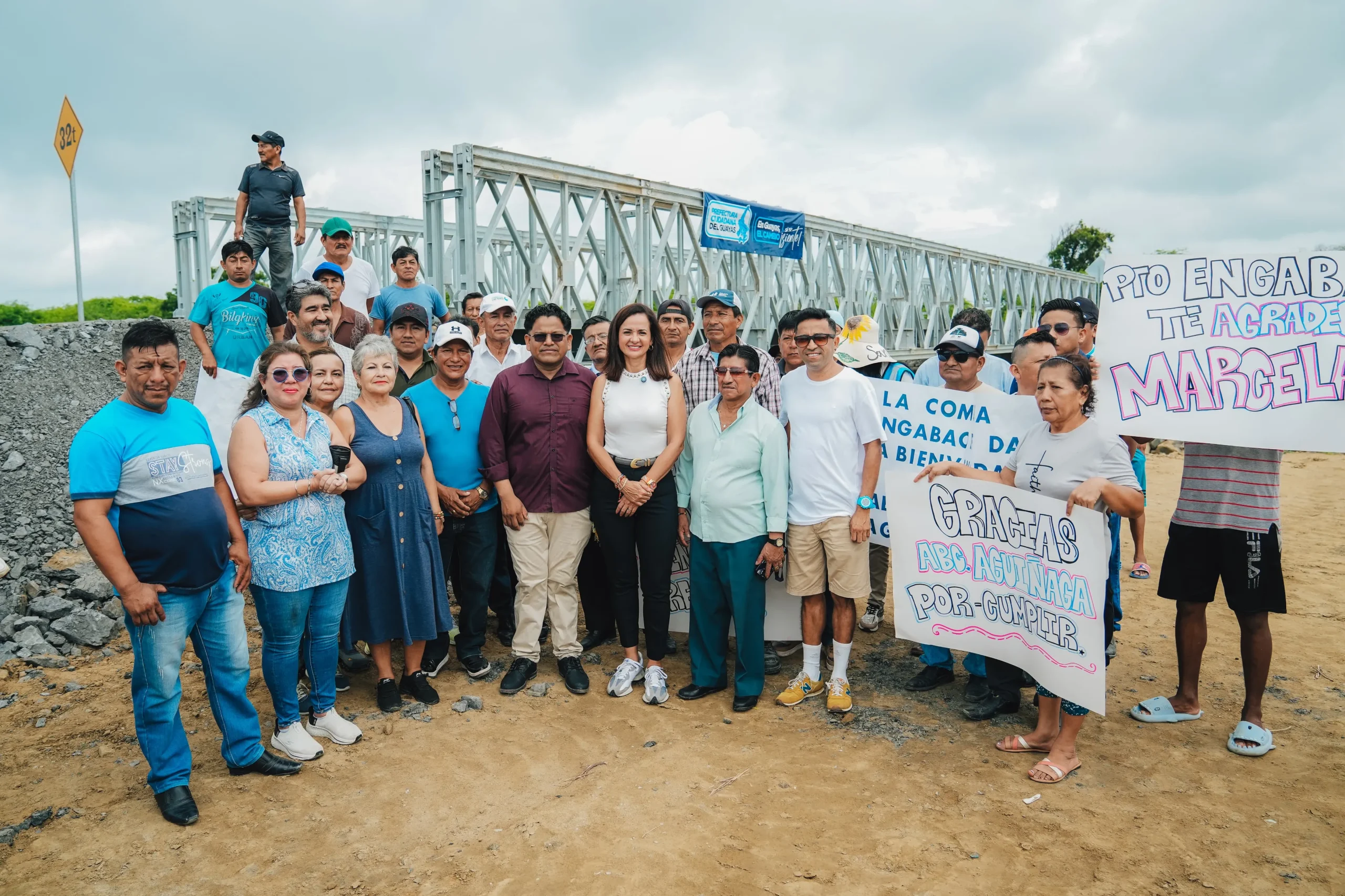 Prefectura del Guayas habilita puente Bailey en Playas para conectar a Engabao