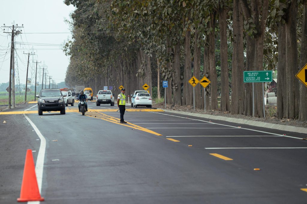 Prefectura del Guayas inaugura vía Naranjito-Marcelino Maridueña