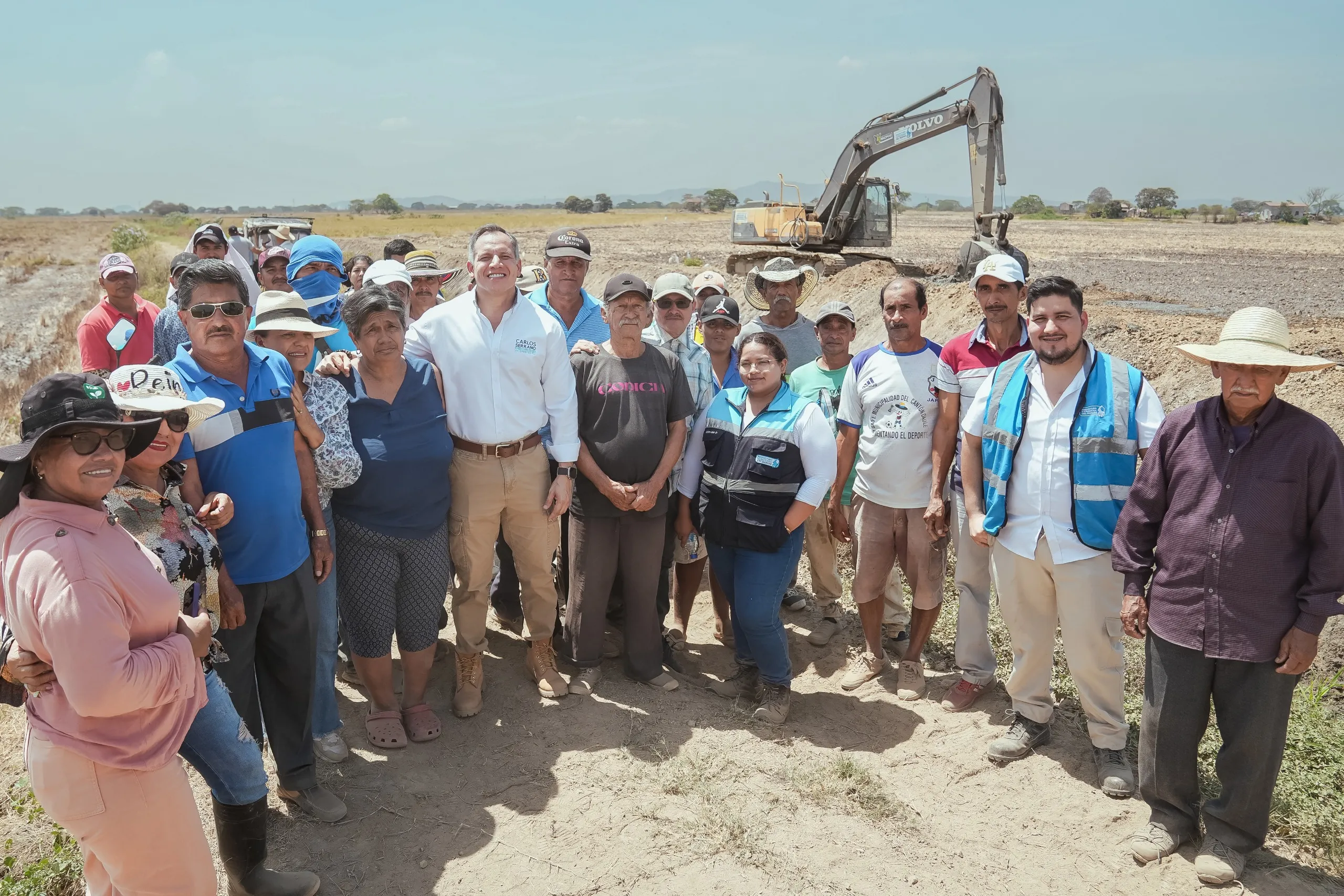 Prefectura del Guayas supervisa obras de protección contra inundaciones en Salitre y Daule