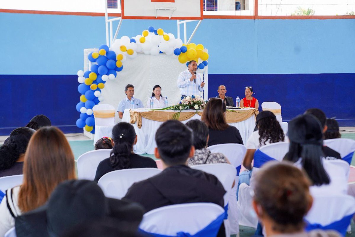 Inauguran coliseo y tanque de agua en Rosa Elvira tras obra del Municipio