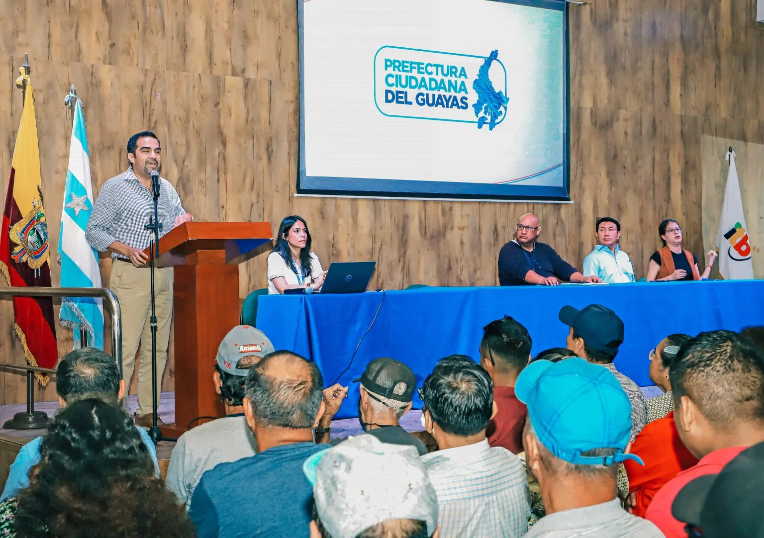 Durán participa en Mesas Técnicas del Presupuesto Participativo 2024 de la Prefectura