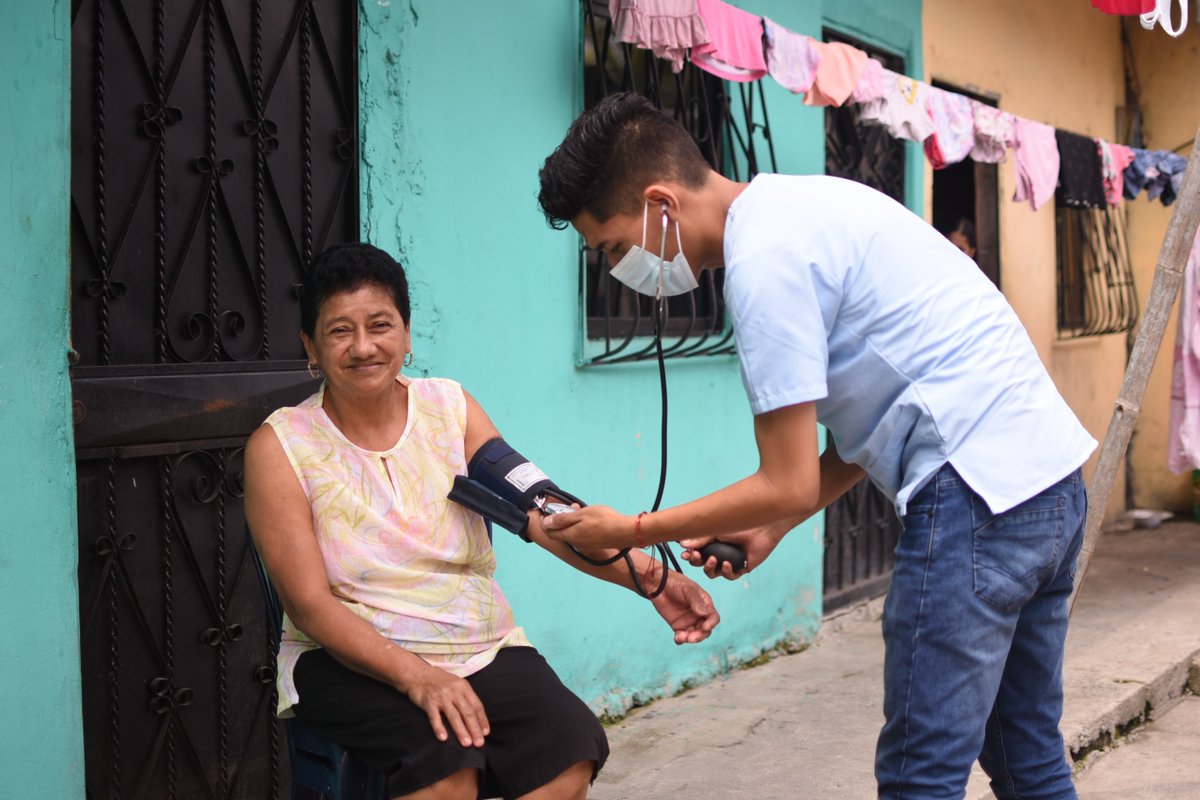 Brigada médica del GAD Samborondón atiende a familias en El Encanto