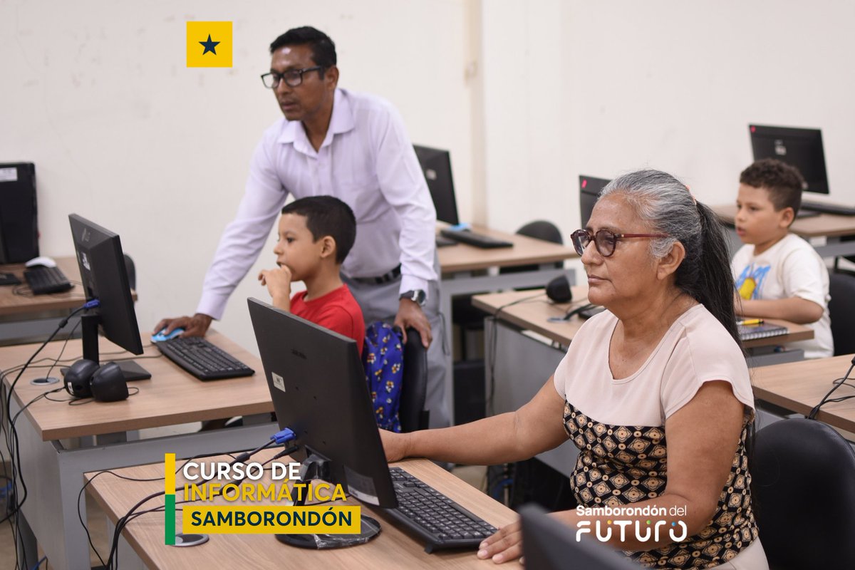 Clases de informática abren puertas digitales en Samborondón