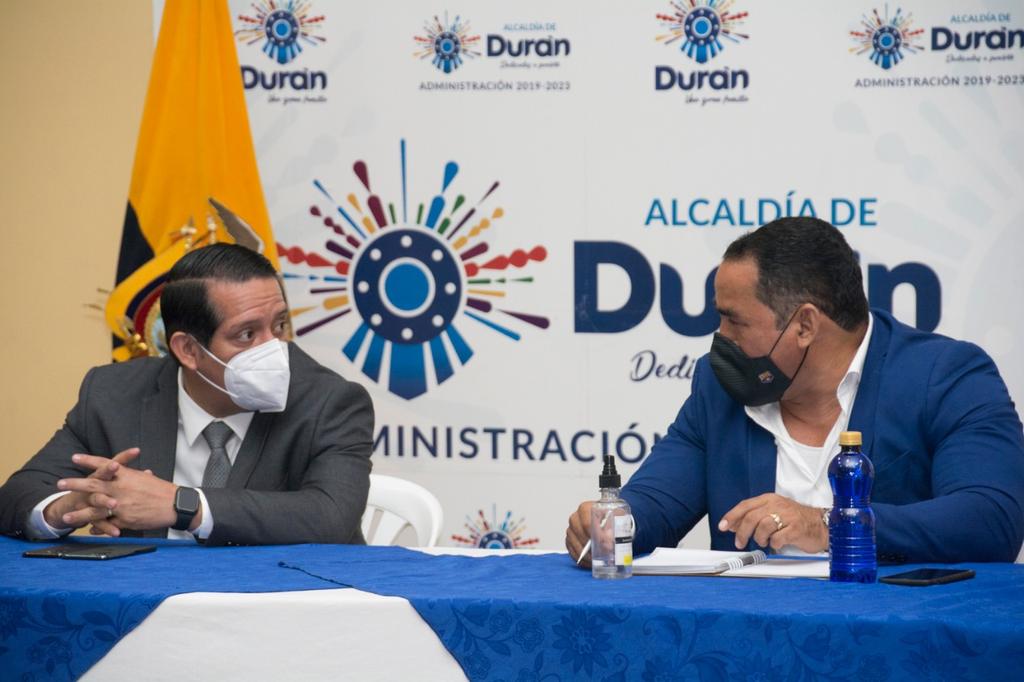 Riesgos Ecuatoriano se reunió con el alcalde de Durán para preparar la invernal