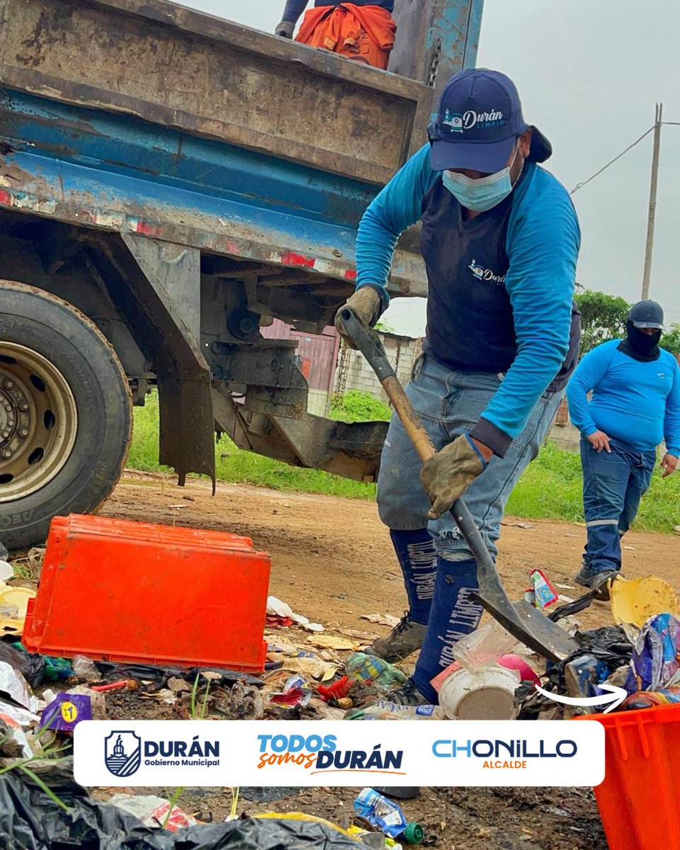 Municipio de Durán atiende reclamo en Los Reubicados con limpieza y fumigación