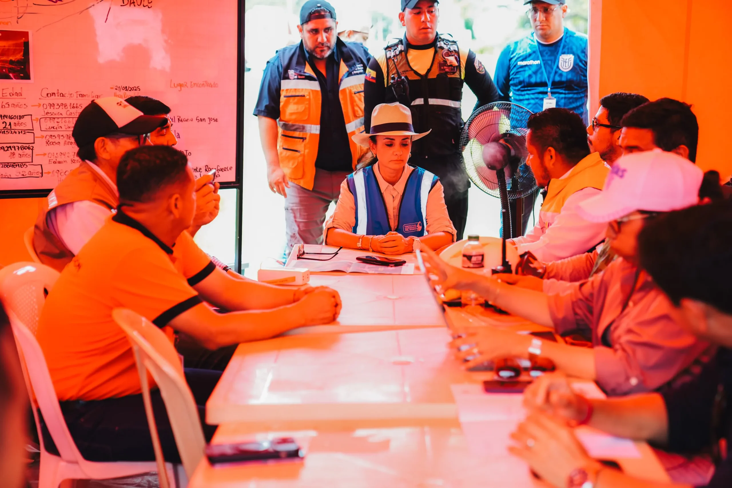 Colapso del puente Gonzalo Icaza en Daule deja cuatro muertos; Prefectura activa pólizas de seguro
