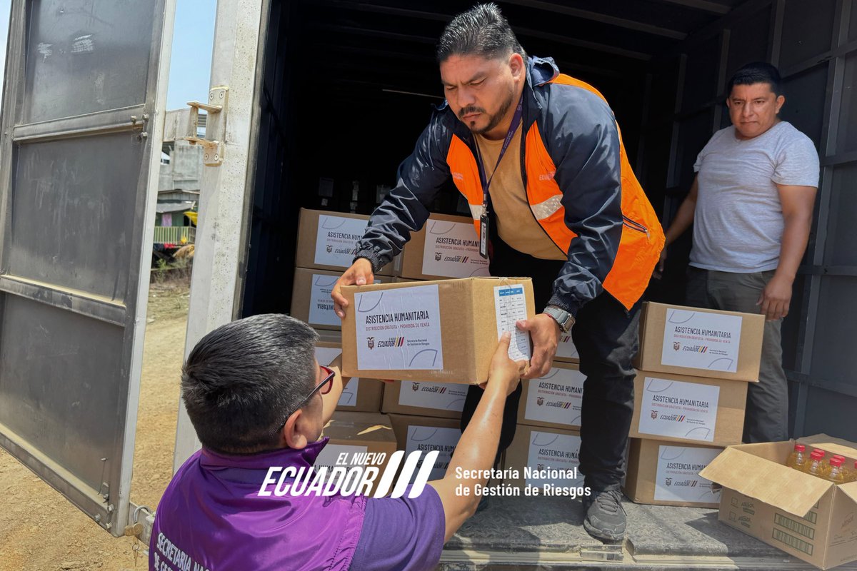 Entrega de kits humanitarios en Naranjal llega a 5 sectores tras inundaciones