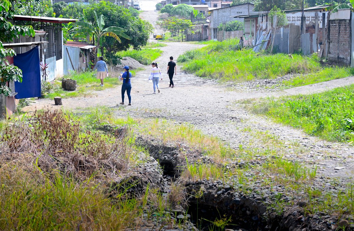 Socializan obra de pavimentación en San Miguel, Velasco Ibarra