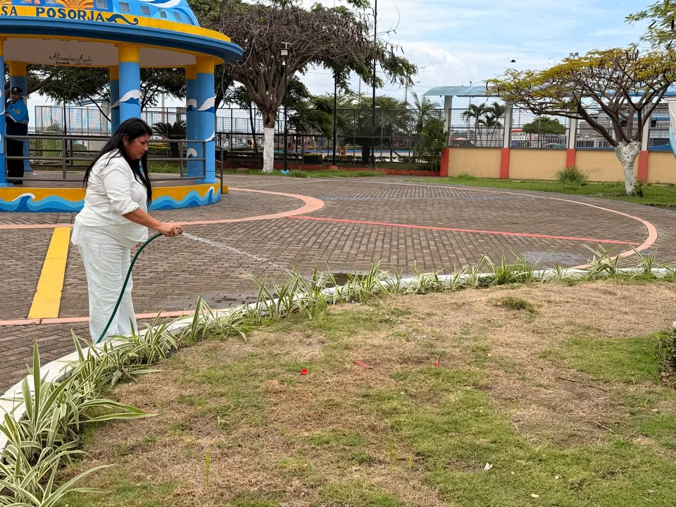 Mantenimiento y seguridad refuerzan el Parque Turístico de Posorja