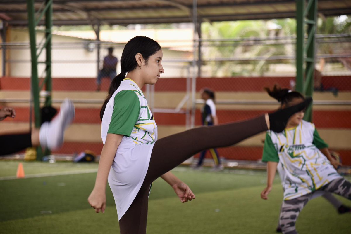 Alumnas de Samborondón aprenden defensa personal en vacacional de Taekwondo