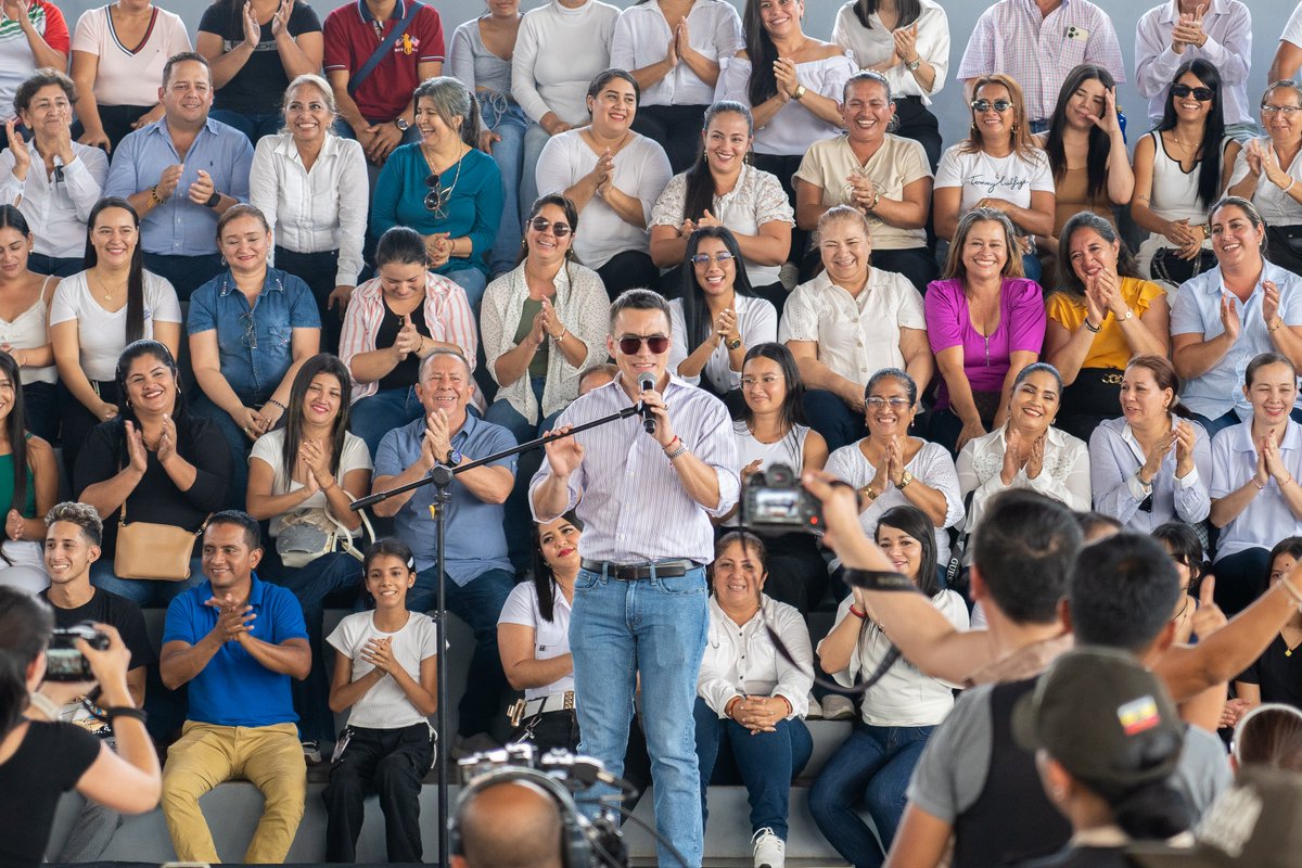El presidente entregó recursos a GADs de El Empalme y otras provincias