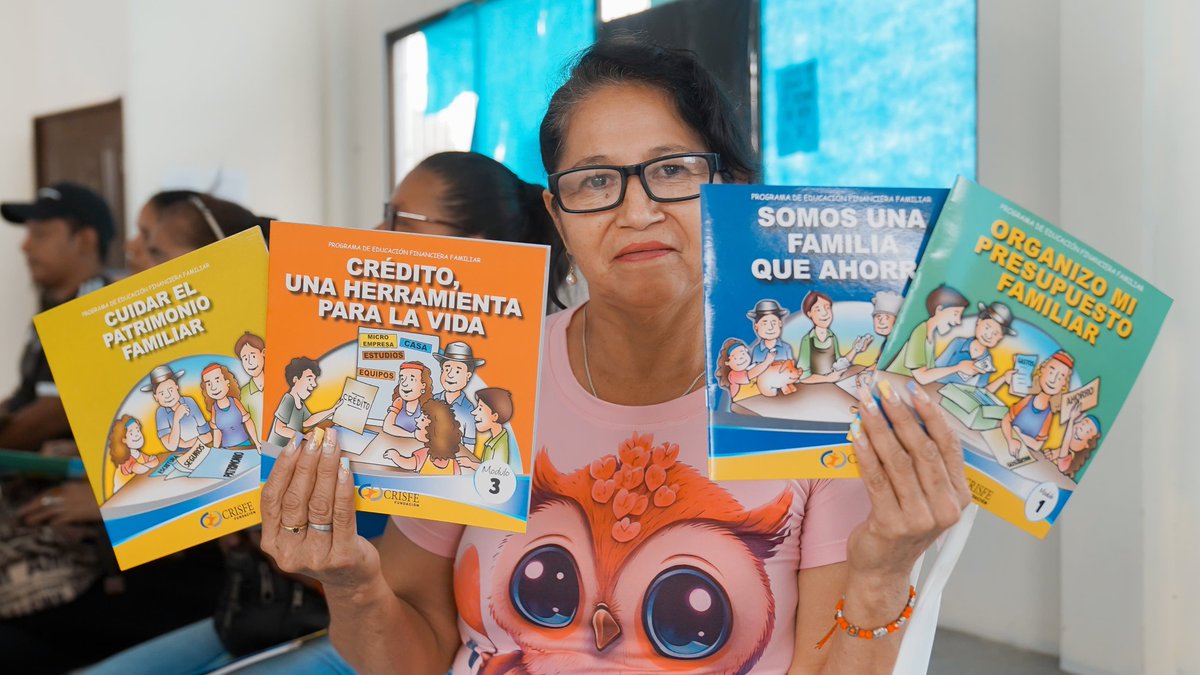Líderes barriales de Durán aprenden educación financiera en La Ferroviaria