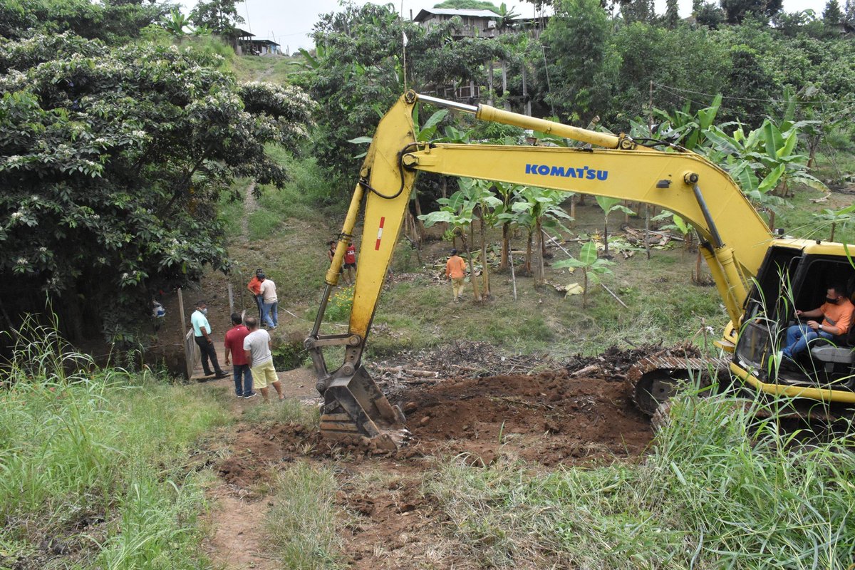 Inician obras para habilitar calle del barrio Divino Niño en El Empalme