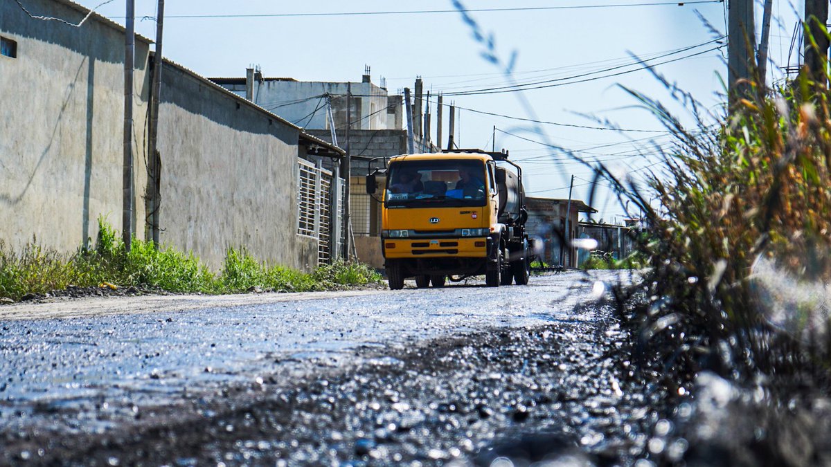 Obras Públicas inicia imprimación en acceso a Brisas de Playas