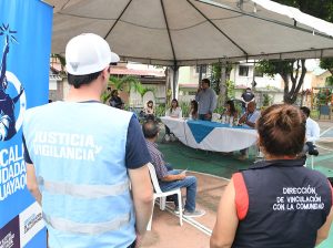 Municipio explica en La Alborada cómo regularizar rejas tras nueva ordenanza