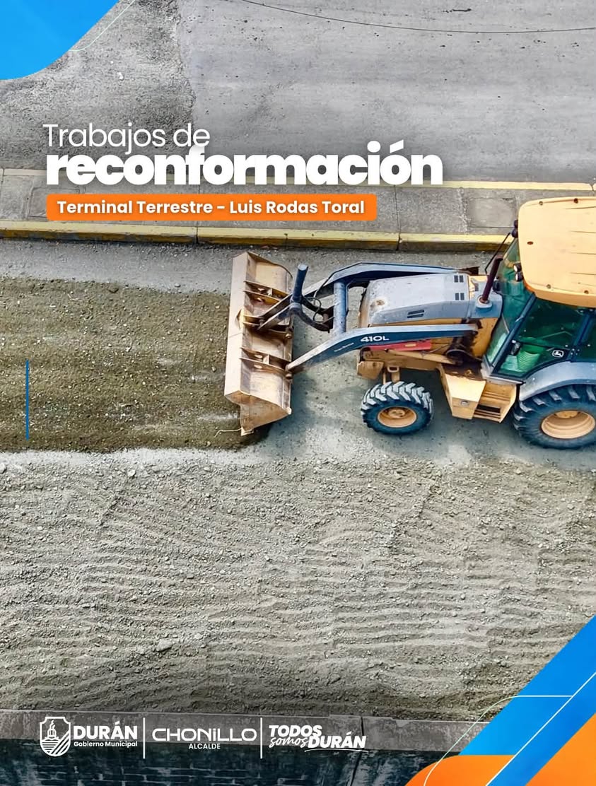 Municipio repaviamenta calles del Terminal Luis Rodas Toral para ordenar el tránsito