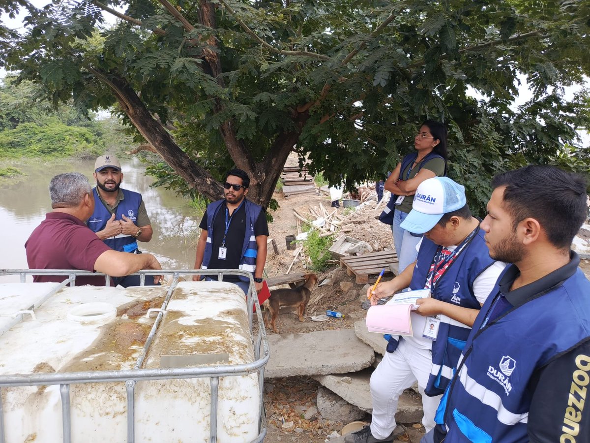 Municipio de Durán inspecciona y sanciona vertido ilegal de aceite en Brisas de Procarsa