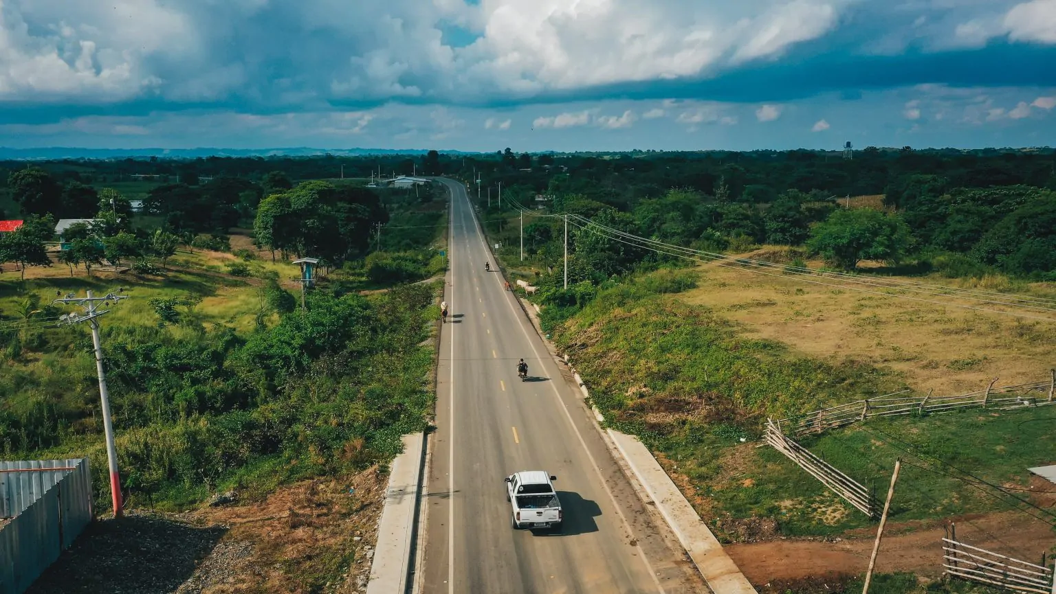 Prefectura inaugura vía de 13 km que une Guayas con Manabí en Pedro Carbo
