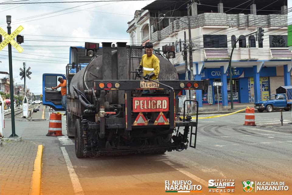 Recapeo en Avenida Guayaquil mejora tránsito en Naranjito